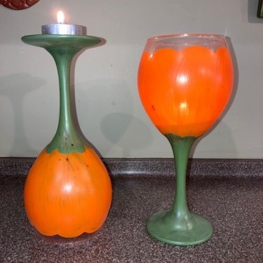 Make a Pumpkin Wineglass Votive