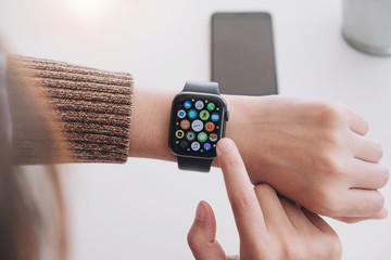 Digital Literacy Class: Apple Watch Workshop
